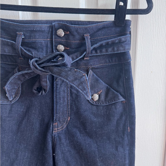 VERONICA BEARD Giselle Belted High-Rise Flared Denim Jeans Size 28 - Picture 4 of 8